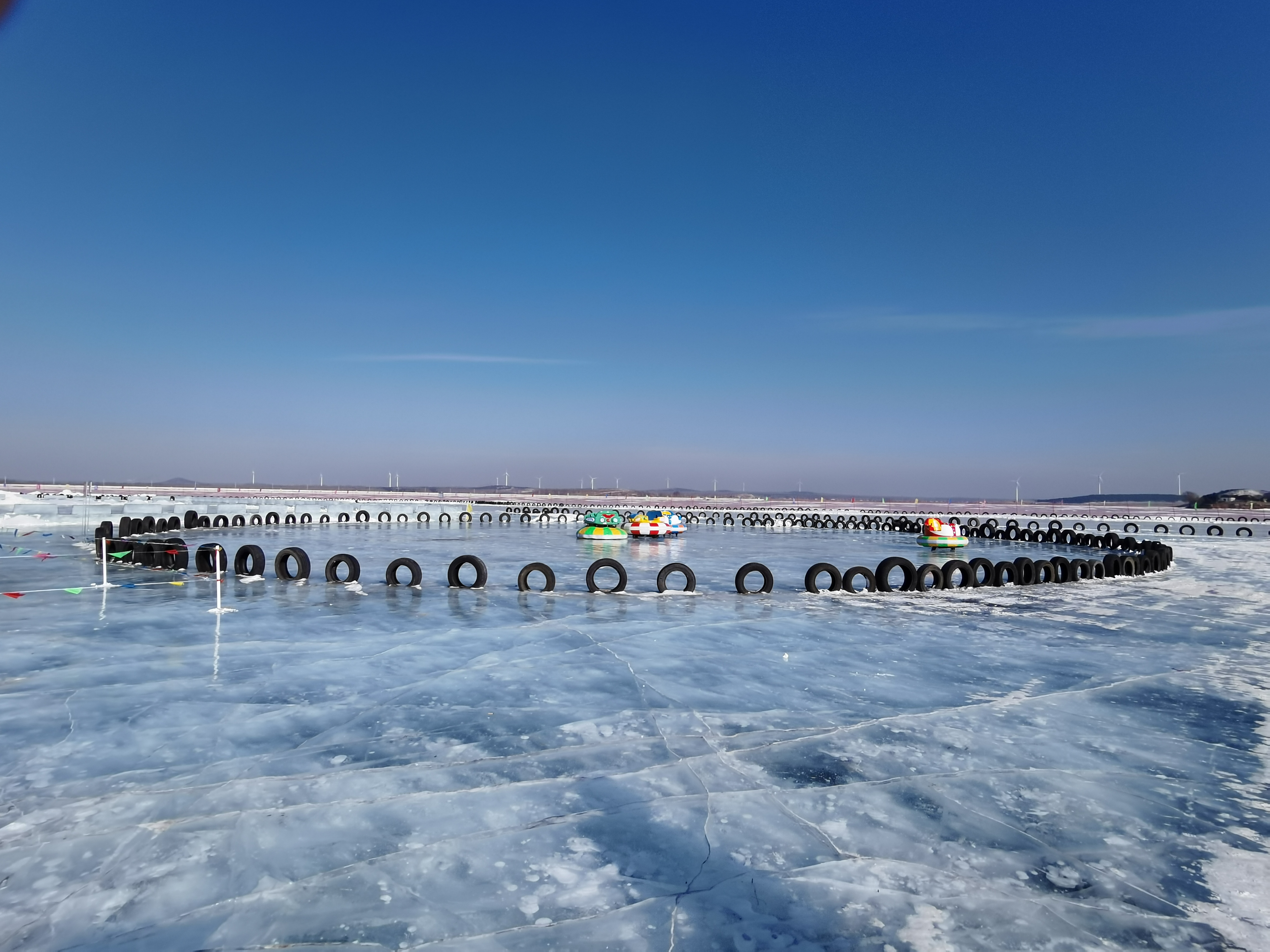 巨龍湖冰雪世界10.jpg